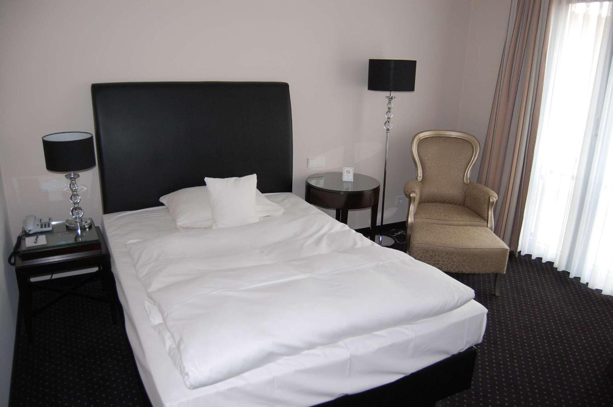 Hotel & Restaurant Schoenau Peine Esterno foto