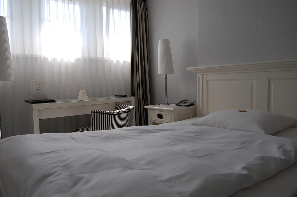 Hotel & Restaurant Schoenau Peine Esterno foto