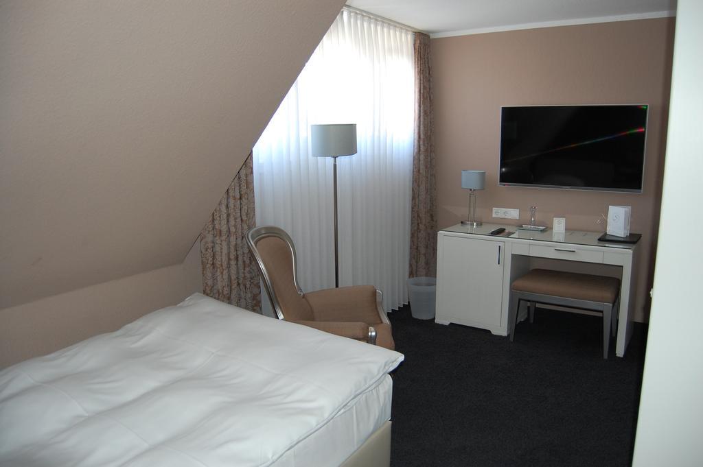 Hotel & Restaurant Schoenau Peine Esterno foto