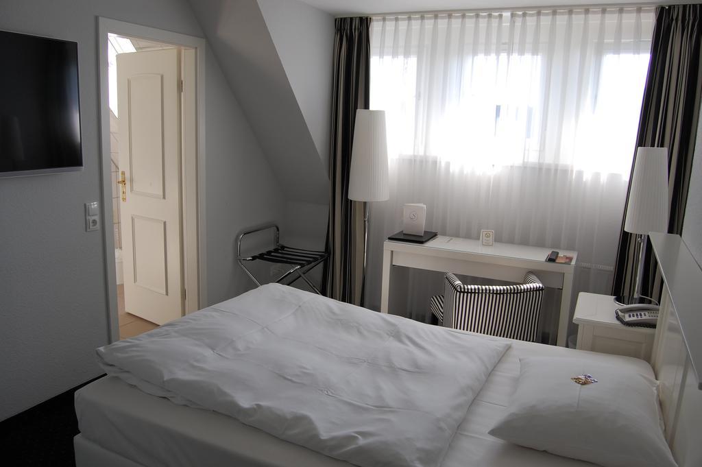 Hotel & Restaurant Schoenau Peine Esterno foto